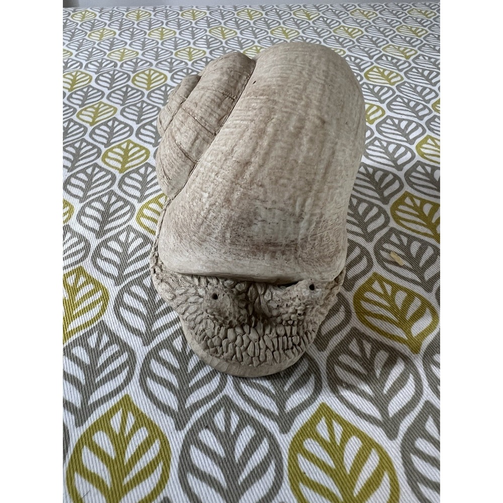 Resin snail garden figurine, matte finish, 3D effect - 4.5" x 3.5" - Picture 3 of 6
